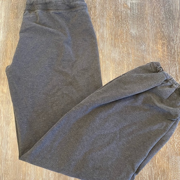 Lululemon sweatpants - Picture 3 of 3